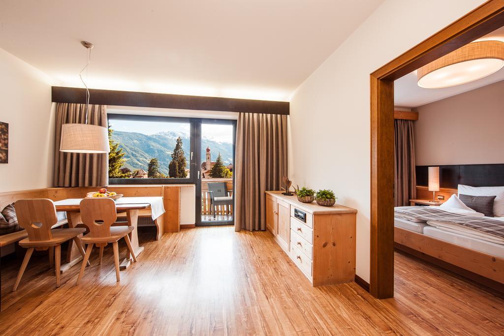 Siegi - Aparthotel & Retreat Parcines Luaran gambar